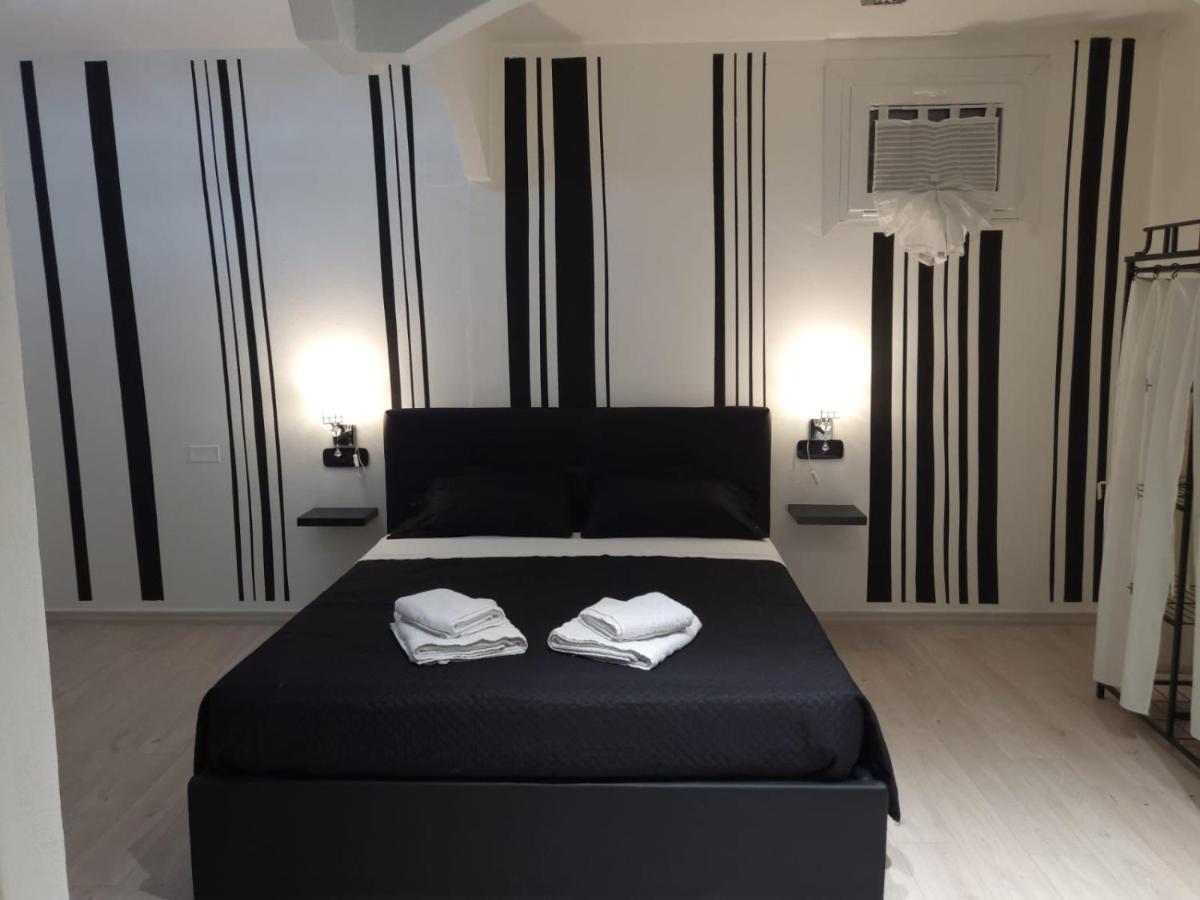 Come Per Incanto Rooms Bosa Exteriér fotografie